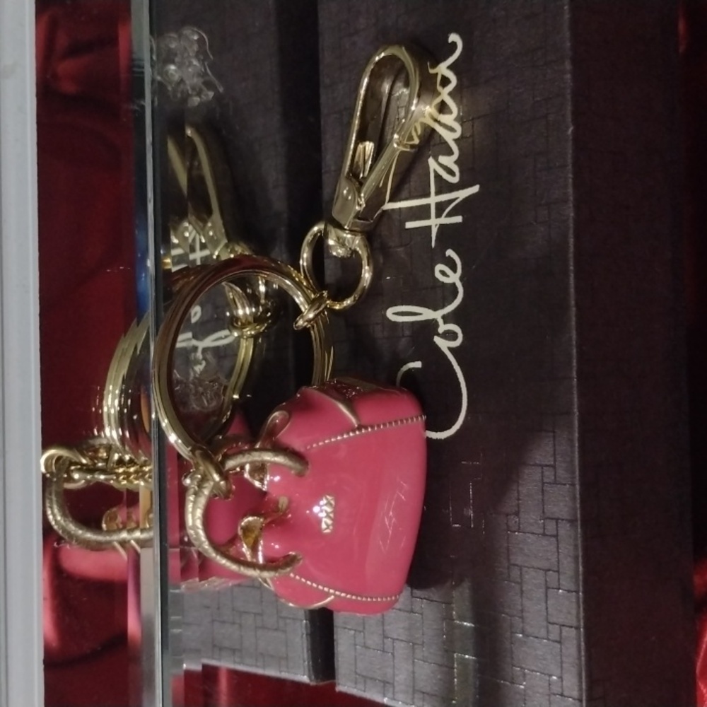 COLE HAAN Spotlight Enamel Pink 🩷 Weighted Keychain NWT - Picture 7 of 8